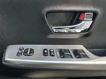 Toyota Prius+ 1.8 VVT-h Icon CVT Euro 6 (s/s) 5dr