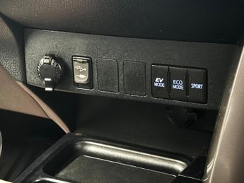 Toyota RAV4 2.5 VVT-h Icon CVT Euro 6 (s/s) 5dr