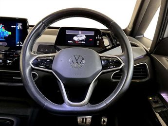 Volkswagen ID.3 Pro 58kWh Family Hatchback 5dr Electric Auto (145 ps)