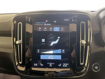 Volvo XC40 1.5h T5 Twin Engine Recharge 10.7kWh R-Design Pro SUV 5dr Petrol
