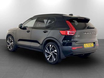 Volvo XC40 1.5h T5 Twin Engine Recharge 10.7kWh R-Design Pro SUV 5dr Petrol