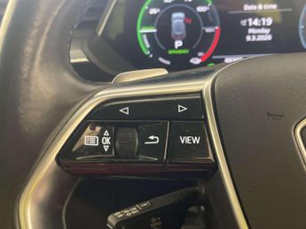 Audi e-tron 55 Technik SUV 5dr Electric Auto quattro 95kWh (408 ps)