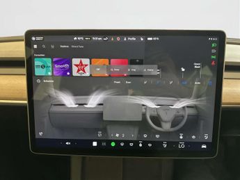 Tesla Model 3 Saloon 4dr Electric Auto RWD (241 bhp)
