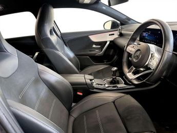 Mercedes-Benz A Class 1.3 A200 AMG Line Edition (Executive) Hatchback 5dr Petrol Manua