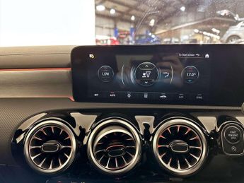 Mercedes-Benz A Class 1.3 A200 AMG Line Edition (Executive) Hatchback 5dr Petrol Manua