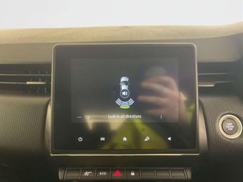 Renault Clio 1.0 TCe Evolution Hatchback 5dr Petrol Manual Euro 6 (s/s) (90 p