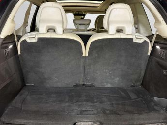 Volvo XC90 2.0 B5 MHEV Inscription SUV 5dr Diesel Hybrid Auto 4WD Euro 6 (s