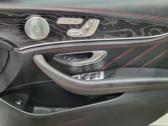 Mercedes-Benz E Class 3.0 E43 V6 AMG (Premium Plus) G-Tronic+ 4MATIC Euro 6 (s/s) 4dr