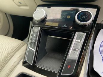 Jaguar I-PACE 400 90kWh SE Auto 4WD 5dr