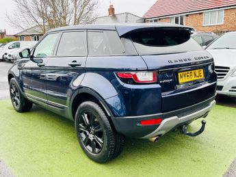 Land Rover Range Rover Evoque 2.0 TD4 SE Tech Auto 4WD Euro 6 (s/s) 5dr