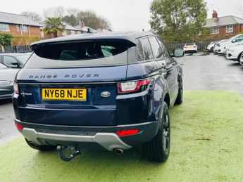 Land Rover Range Rover Evoque 2.0 TD4 SE Tech Auto 4WD Euro 6 (s/s) 5dr