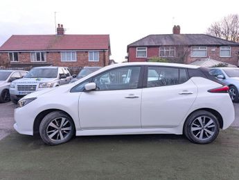 Nissan Leaf 40kWh Acenta Auto 5dr