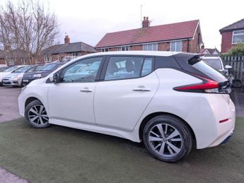 Nissan Leaf 40kWh Acenta Auto 5dr