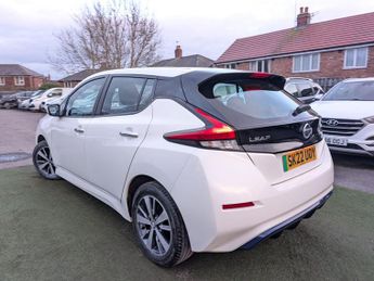 Nissan Leaf 40kWh Acenta Auto 5dr