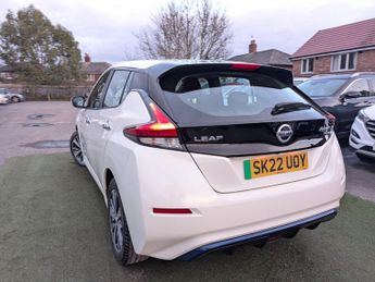 Nissan Leaf 40kWh Acenta Auto 5dr