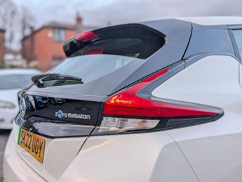 Nissan Leaf 40kWh Acenta Auto 5dr