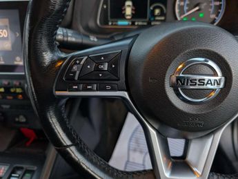 Nissan Leaf 40kWh Acenta Auto 5dr