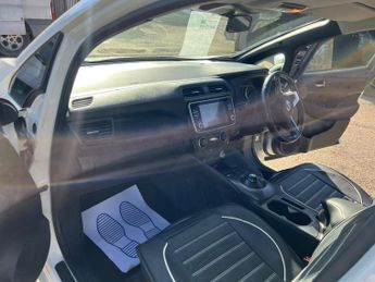 Nissan Leaf 40kWh Acenta Auto 5dr