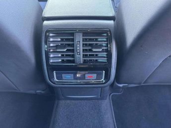 VOLKSWAGEN PASSAT 1.5 TSI EVO GT Saloon 4dr Petrol DSG Euro 6