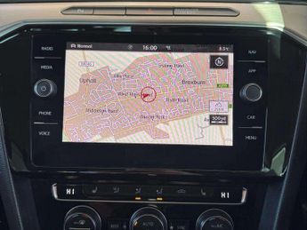 VOLKSWAGEN PASSAT 1.5 TSI EVO GT Saloon 4dr Petrol DSG Euro 6