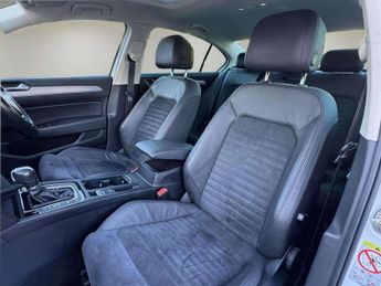 VOLKSWAGEN PASSAT 1.5 TSI EVO GT Saloon 4dr Petrol DSG Euro 6