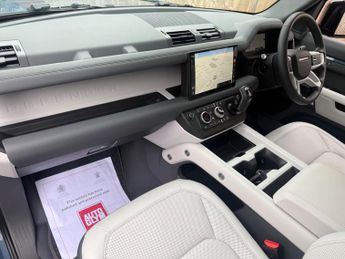 Land Rover Defender 110 3.0 D250 MHEV S Auto 4WD Euro 6 (s/s) 5dr