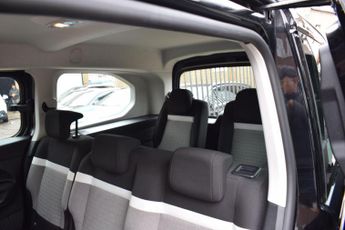 Citroen e-Berlingo 52kWh PLUS XL Auto 5dr (7.4kW Charger)