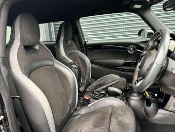 MINI HATCH 2.0 John Cooper Works Auto 3dr