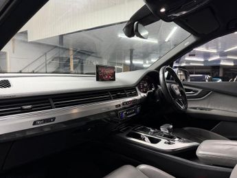 Audi Q7 3.0 TDI V6 S line Tiptronic quattro Euro 6 (s/s) 5dr