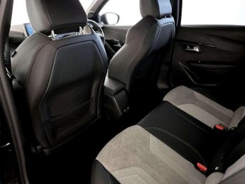 Peugeot E-208 50kWh GT Premium Hatchback 5dr Electric Auto (136 ps)