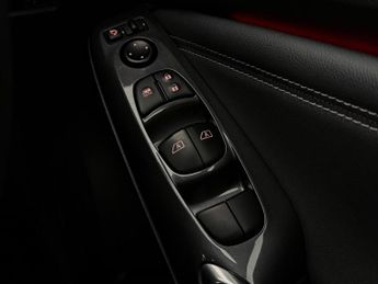 Nissan Juke 1.0 DIG-T N-Connecta DCT Auto Euro 6 (s/s) 5dr