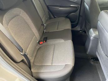 Hyundai KONA 64kWh Premium Auto 5dr (10.5kW Charger)