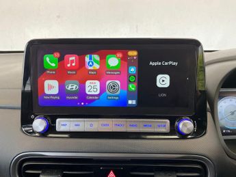 Hyundai KONA 64kWh Premium Auto 5dr (10.5kW Charger)