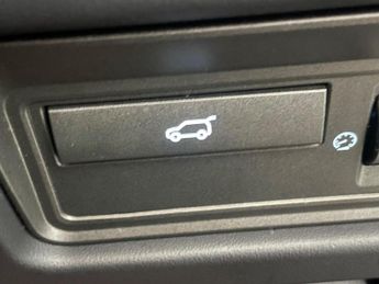 Land Rover Range Rover Evoque 2.2 SD4 Pure Tech Auto 4WD Euro 5 (s/s) 5dr