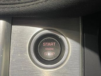 Land Rover Range Rover Evoque 2.2 SD4 Pure Tech Auto 4WD Euro 5 (s/s) 5dr