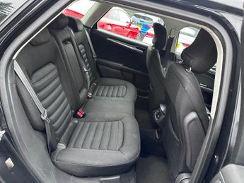 Ford Mondeo 2.0 TDCi Zetec Euro 6 (s/s) 5dr