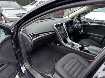 Ford Mondeo 2.0 TDCi Zetec Euro 6 (s/s) 5dr