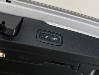 Volvo V60 2.0 B3 MHEV Plus DCT Auto Euro 6 (s/s) 5dr