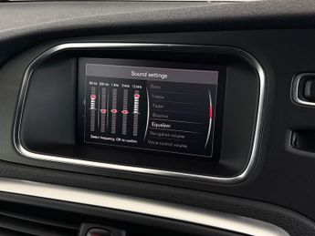 Volvo V40 1.5 T3 R-Design Auto Euro 6 (s/s) 5dr