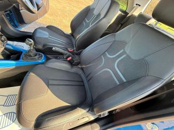 Vauxhall ADAM 1.4 ecoFLEX 16v SLAM Euro 5 (s/s) 3dr