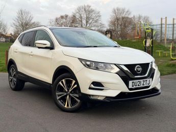 Nissan Qashqai 1.3 DIG-T N-Connecta Euro 6 (s/s) 5dr