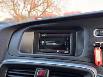 Volvo V40 Cross Country 1.6 D2 Lux Powershift Euro 5 (s/s) 5dr