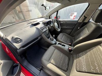 Vauxhall Meriva 1.7 CDTi Exclusiv MPV 5dr Diesel Manual Euro 5 (130 ps)