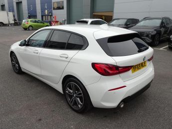 BMW 1 Series 1.5 118i Sport DCT Euro 6 (s/s) 5dr
