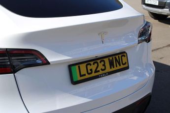 Tesla Model Y Auto RWD 5dr