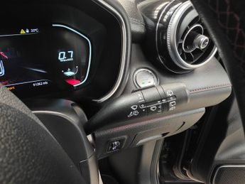 MG MG HS 1.5 T-GDI Exclusive DCT Euro 6 (s/s) 5dr