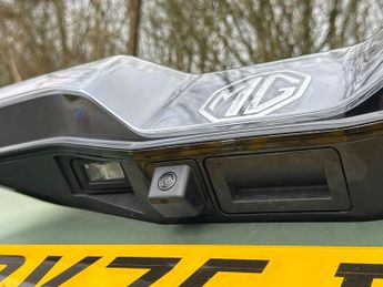 MG MG4 64kWh XPOWER Auto 4WD 5dr (Dual Motor)