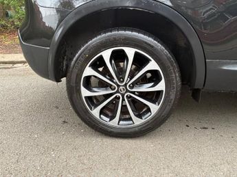 Nissan Qashqai 1.6 n-tec+ 2WD Euro 5 5dr