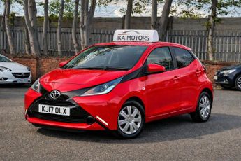Toyota AYGO 1.0 VVT-i x-play x-shift Euro 6 5dr