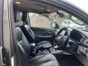 Mitsubishi L200 2.4 DI-D DC Warrior Auto 4WD Euro 5 4dr